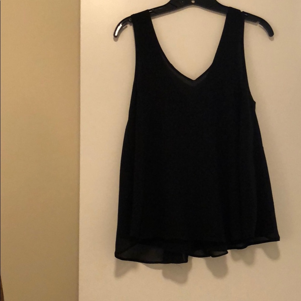 Black Double-Layered Sleeveless Blouse